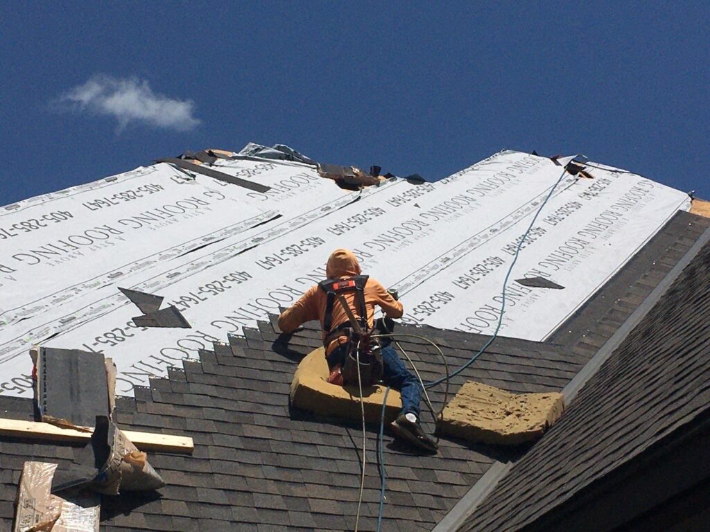 Handyman Services Local and Insured - Roofing Oklahoma City area