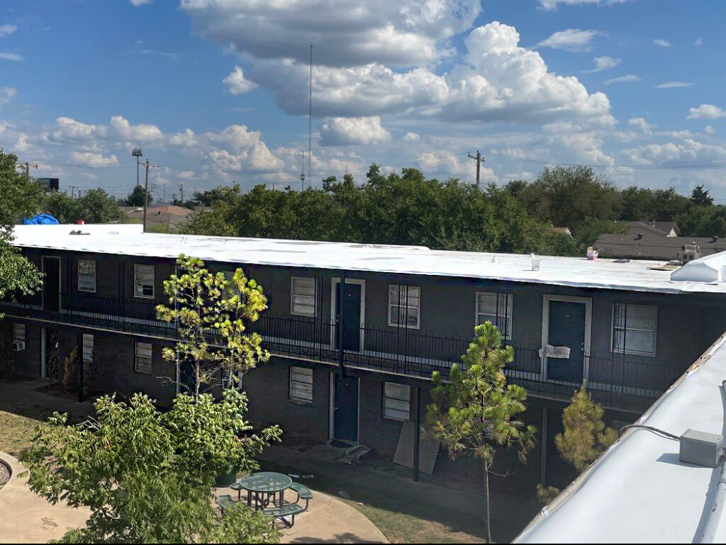 Commercial Roofing resurfacing project for apartment building